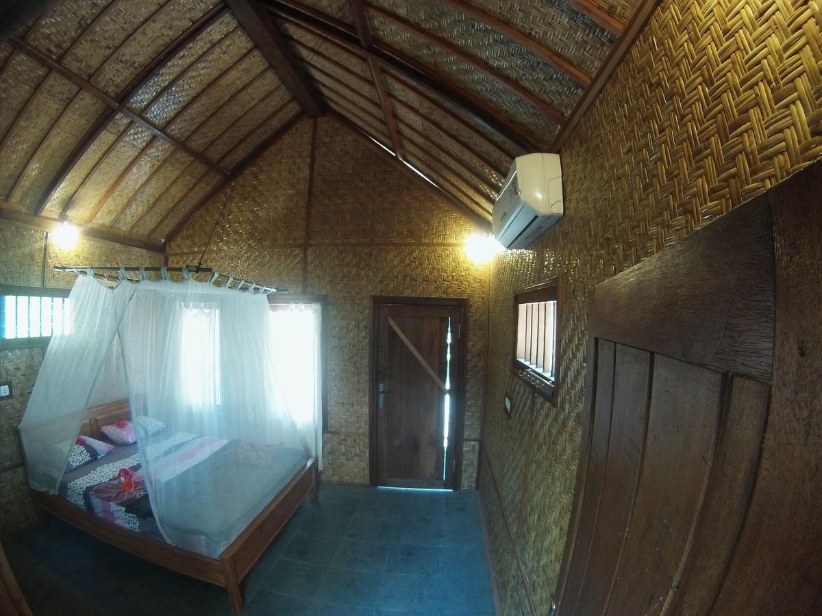 Bed and Breakfast Abdi Fantastik Gili Air Esterno foto