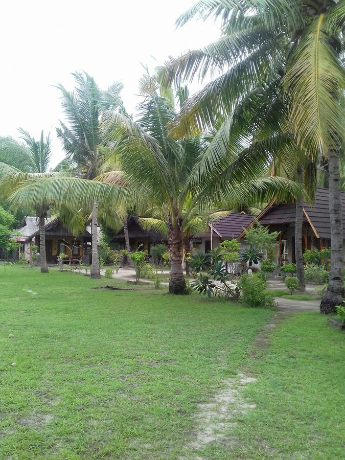 Bed and Breakfast Abdi Fantastik Gili Air Esterno foto